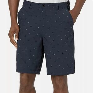 KENNETH COLE Navy Cargo Shorts.